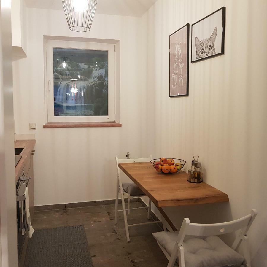Petit Bagage 2019 Neueroeffnung Apartment Sankt Augustin Bagian luar foto