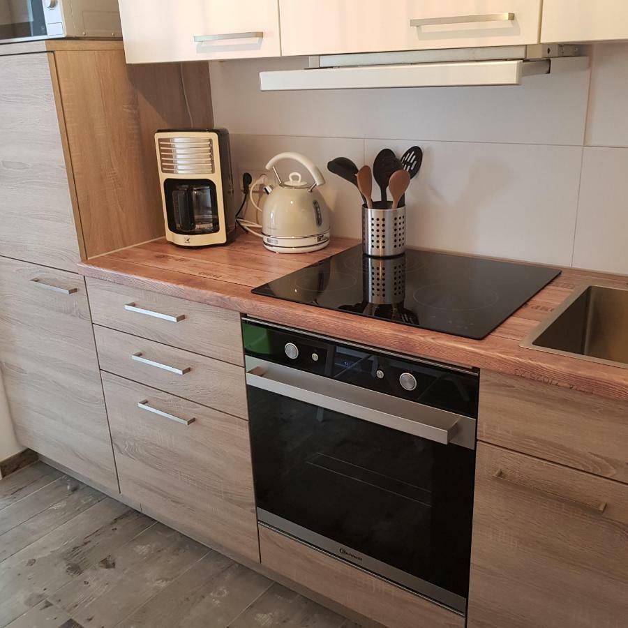 Petit Bagage 2019 Neueroeffnung Apartment Sankt Augustin Bagian luar foto